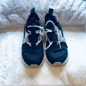 Women’s Nike Huarache